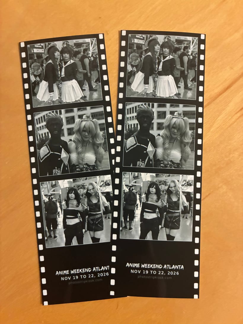 Example Photostrip photo strips in the Film style.